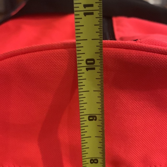 PInK Victoria’s Secret duffel bag - Picture 11 of 16